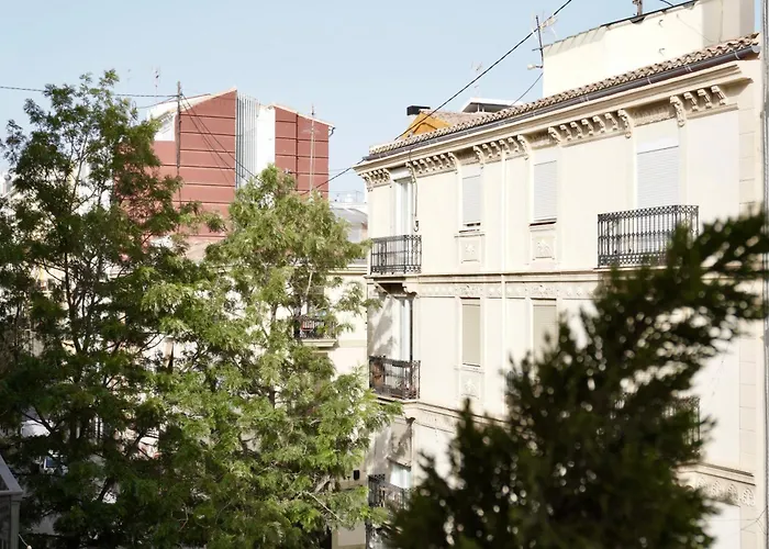 Hosted By Gracie Apartment Valencia