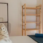 아파트 Hosted By Gracie
