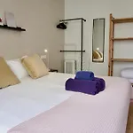 아파트 Hosted By Gracie