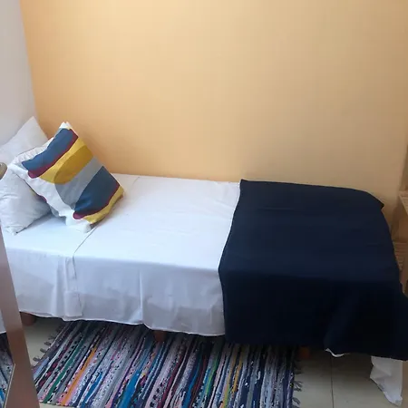 Hosted By Gracie Apartment *