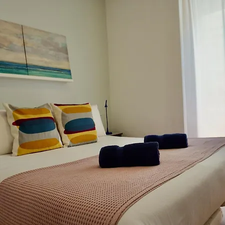 Hosted By Gracie Apartamento Valencia