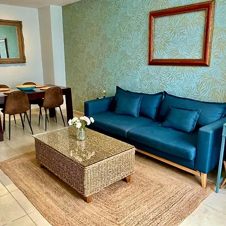 Apartment Hosted By Gracie