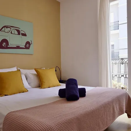 Apartment Hosted By Gracie Valencia