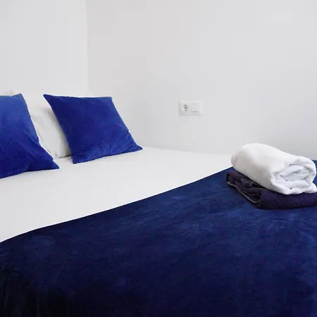 Apartamento Hosted By Gracie