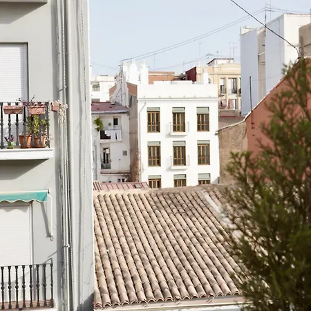 Hosted By Gracie Lägenhet *